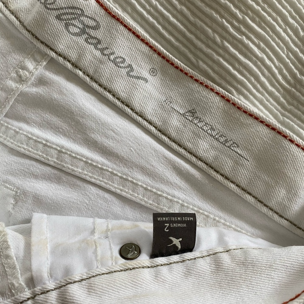 Eddie Bauer boyfriend jean short size 2